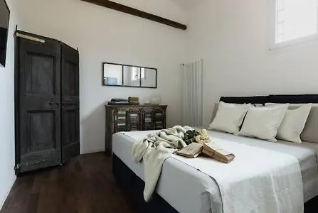 Red Appartamento Immerso Tra Le Mura Bolognesi Exterior foto